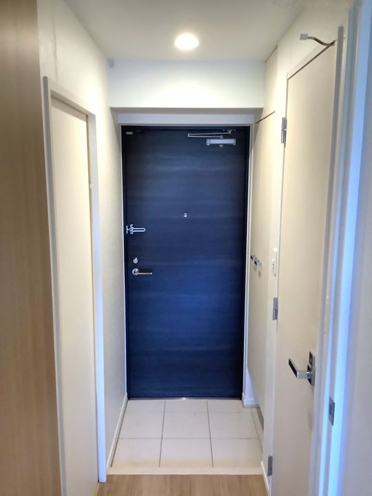 エンクレスト博多STYLEの玄関