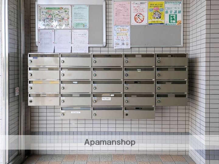 リベーラガーデンC棟セントラルウエストの外観