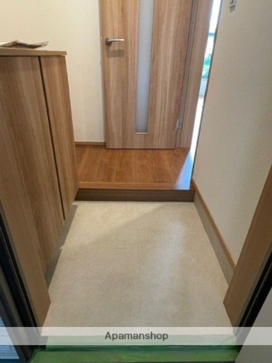 クレール友泉の玄関