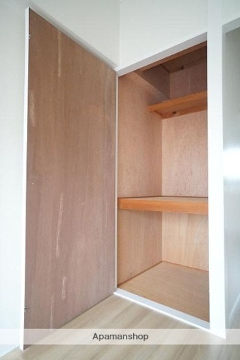 第3長尾団地の内装