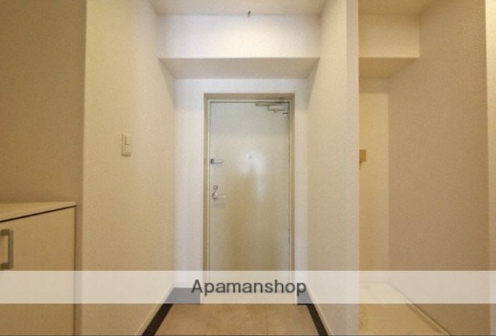 CUBE HARUYOSHI PATIOの玄関