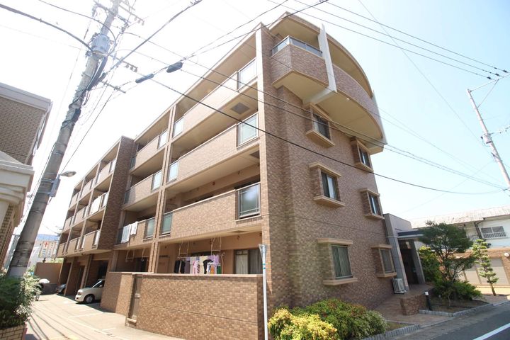 レジデンス ソレイユの外観