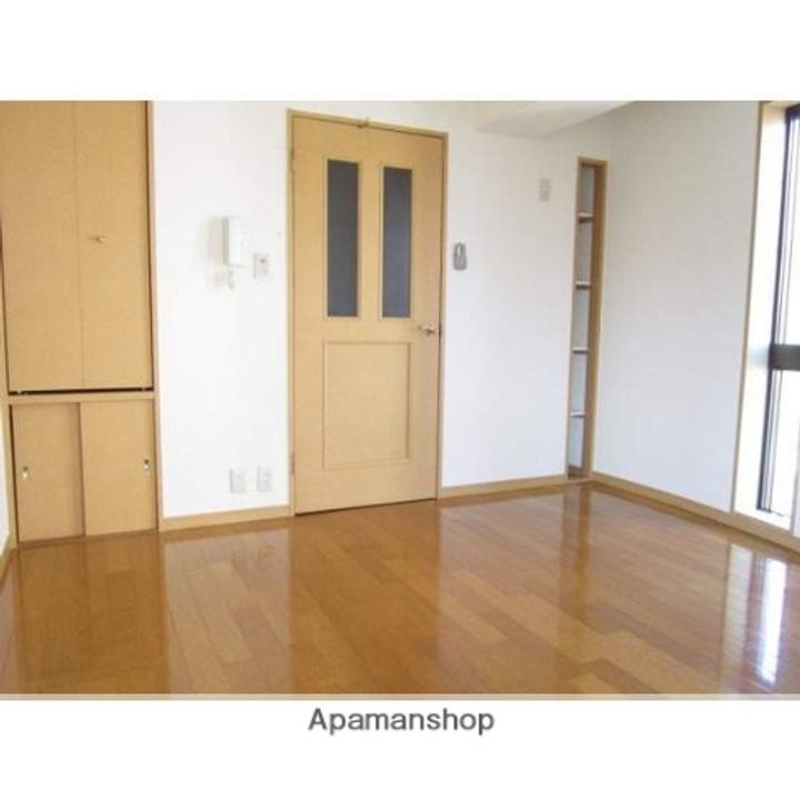 エレガンス長尾の外観