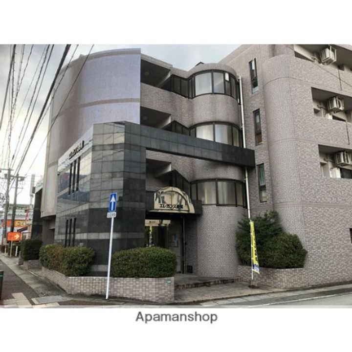 エレガンス長尾の外観