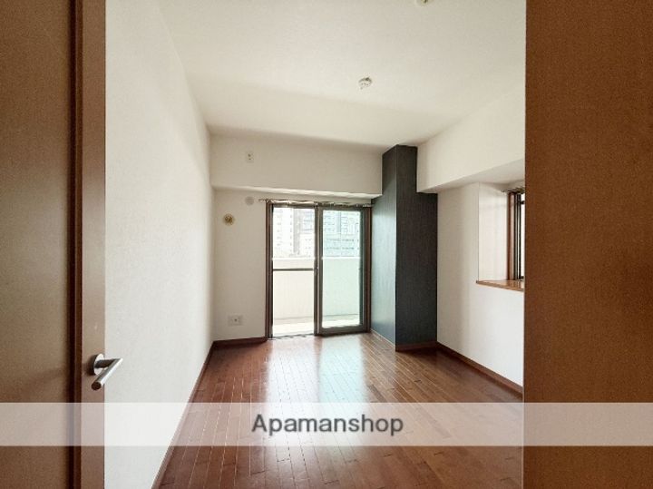 アンピール天神東の居間