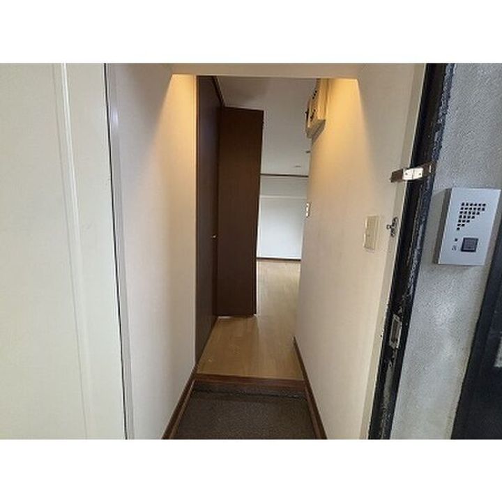 シティパレス天神南の玄関