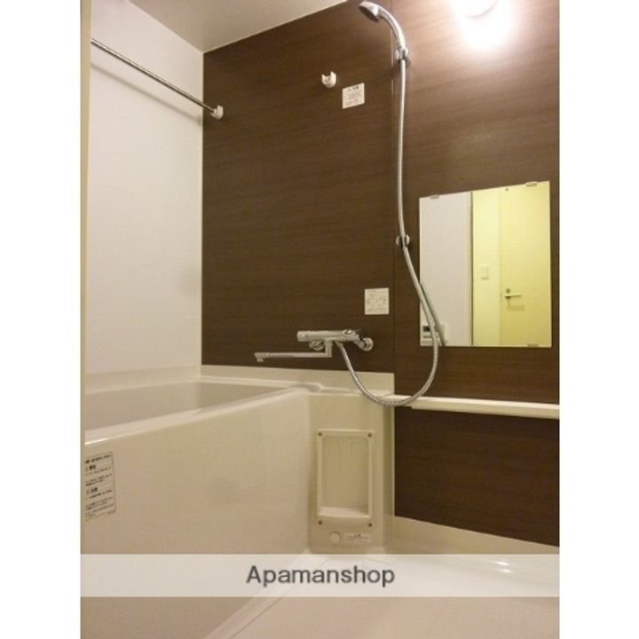 ラクレイス西新レジデンシャルタワーの風呂