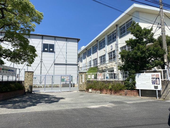 レオパレスPINEの周辺