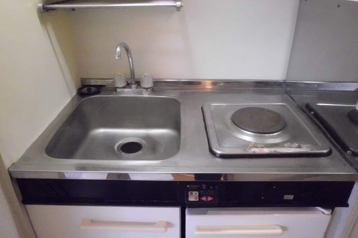 レオパレススワンのキッチン