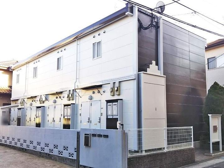 レオパレスローズの外観