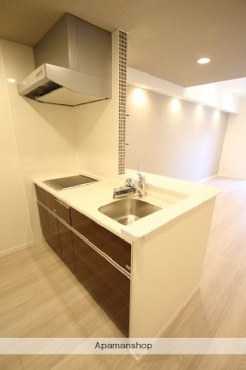 ウェルブライト博多ステーションのキッチン