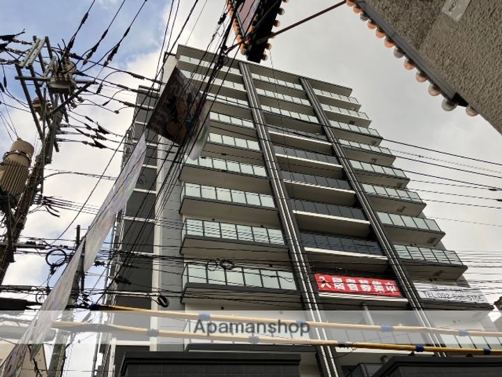 CREST西新の外観