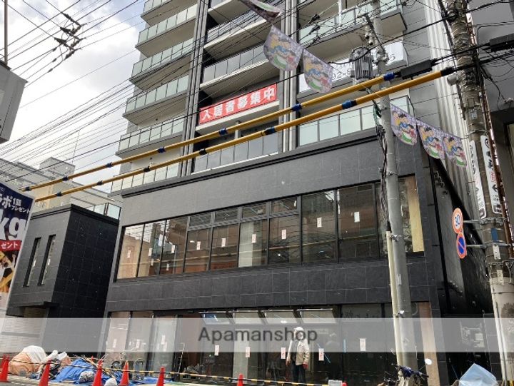 CREST西新の外観