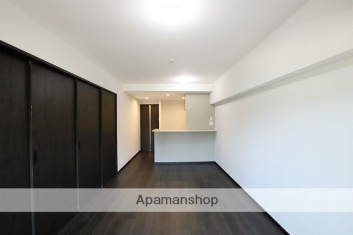 リファレンスリバービュー室見の居間