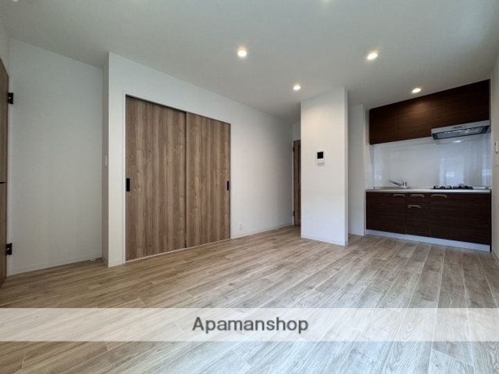 福岡県福岡市南区那の川1丁目の賃貸アパートの居間