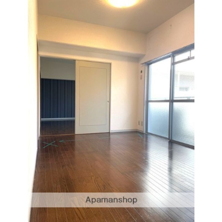 メゾンドール桜坂の内装