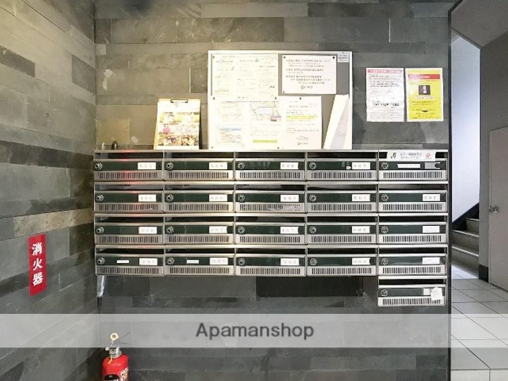 ユニバース竹下の内装