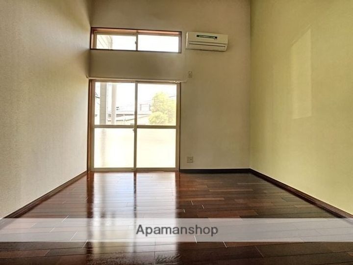 フォーラム森山の居間