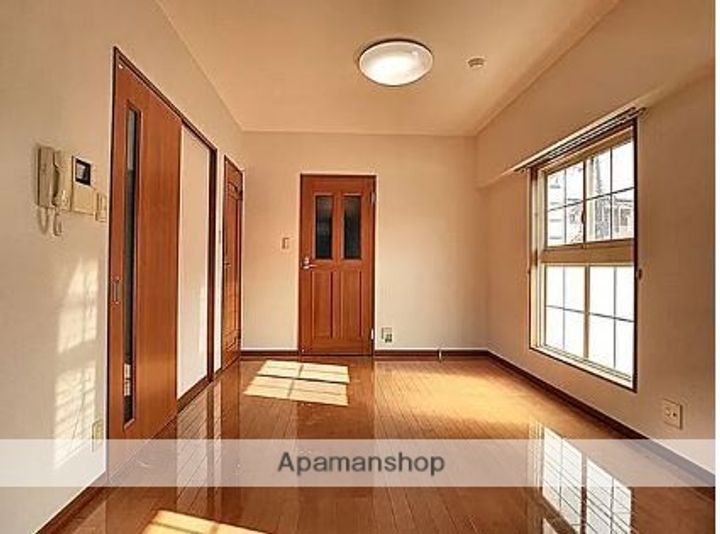 エスタシオンの居間