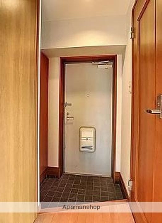 エスタシオンの玄関