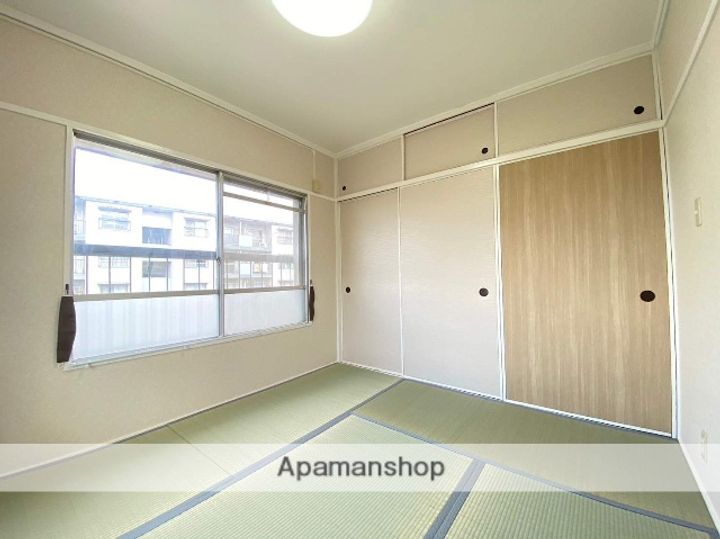 ツインハイツ平和2号棟の内装