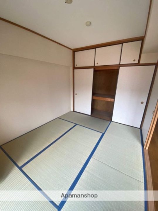 カインド鳥飼の内装