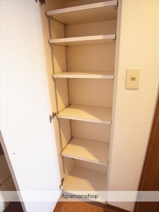 NAVIX室見の内装