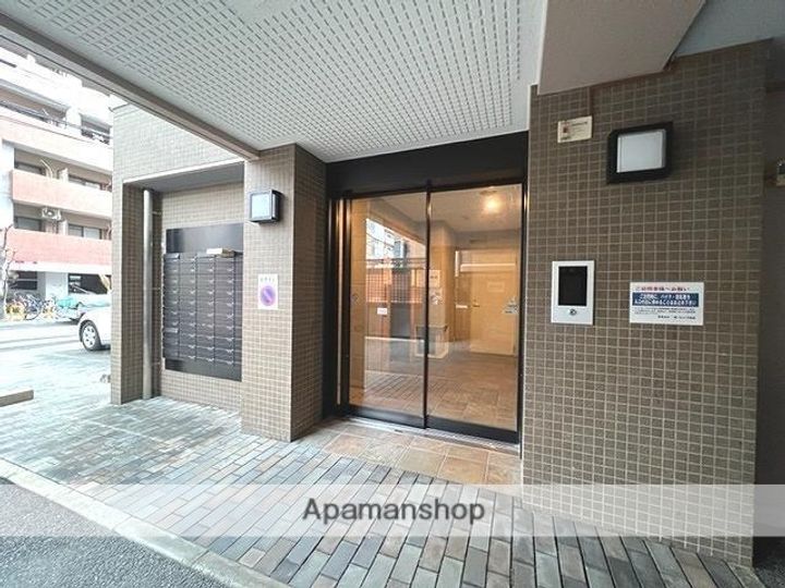 グラヴィス平尾の外観