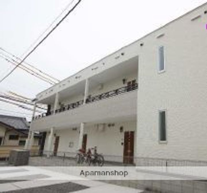 ラクシア天神南の外観