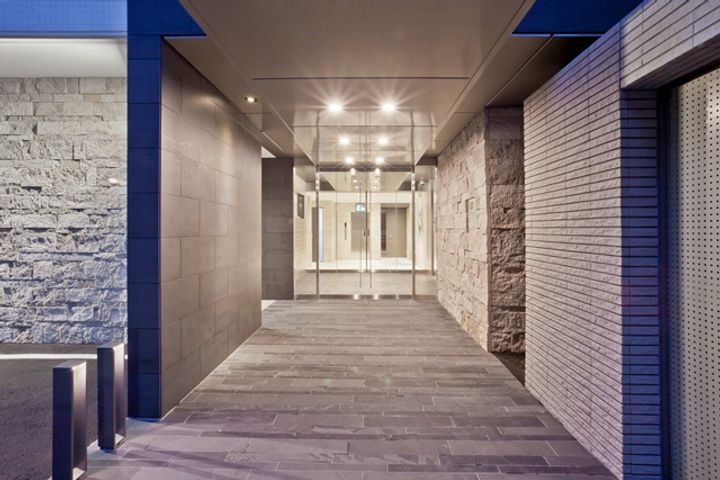 エンクレスト薬院大通の外観