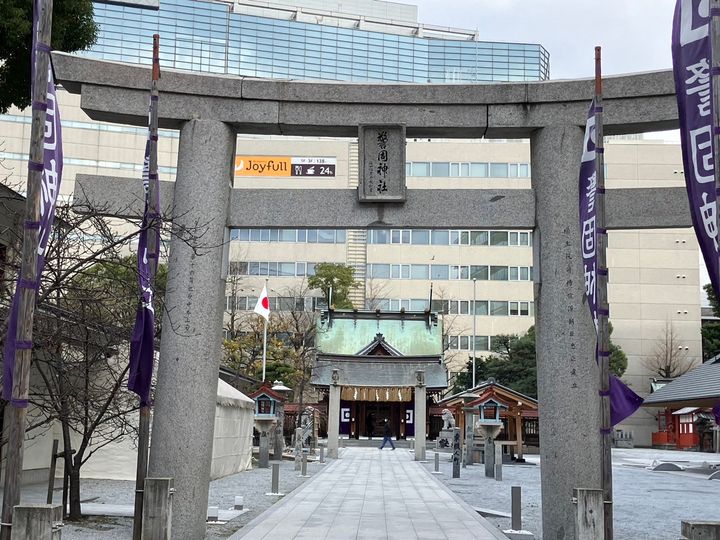 エンクレスト薬院大通の周辺