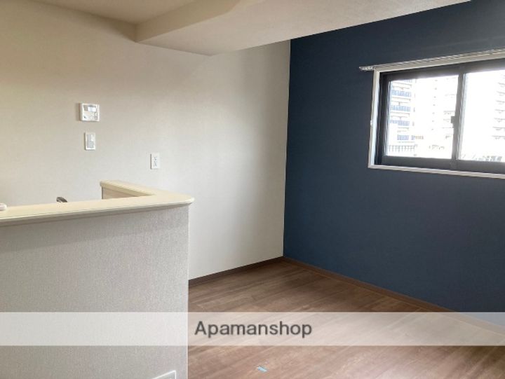 AP LーTAGE西新0914の居間