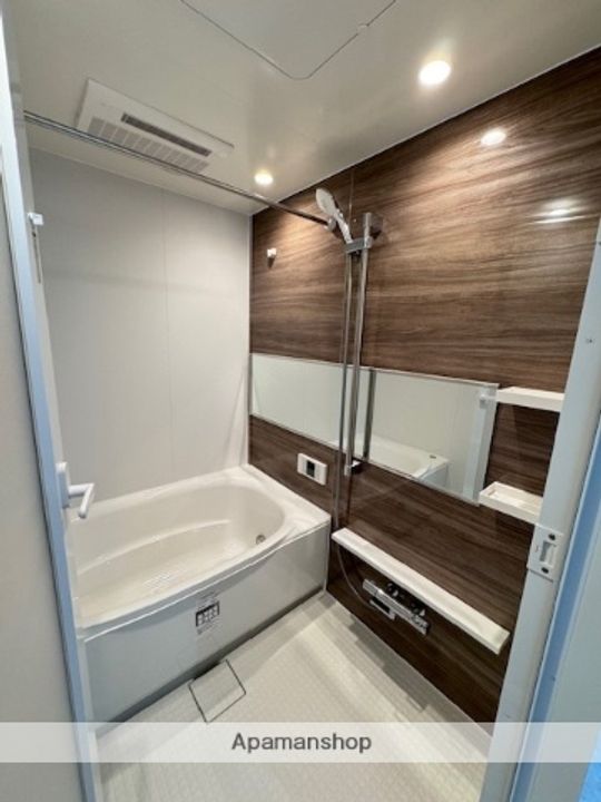 CREST西新の内装