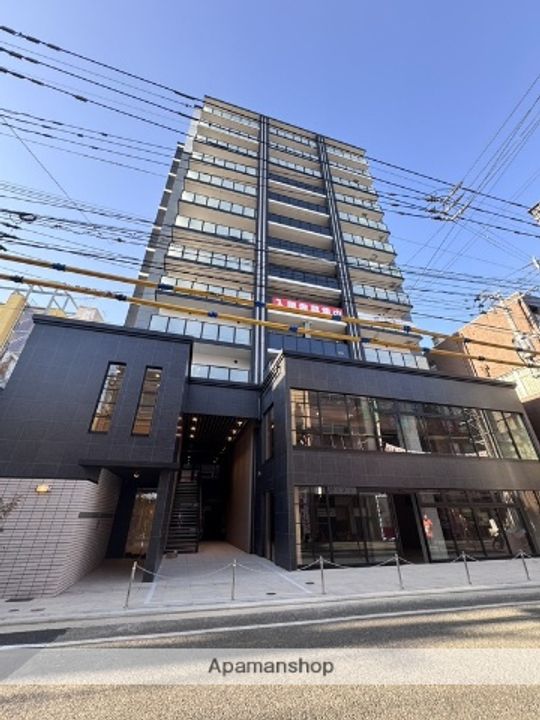 CREST西新の外観