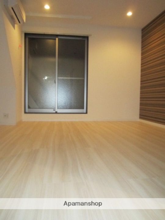 Grandtic TOJINMACHIの居間