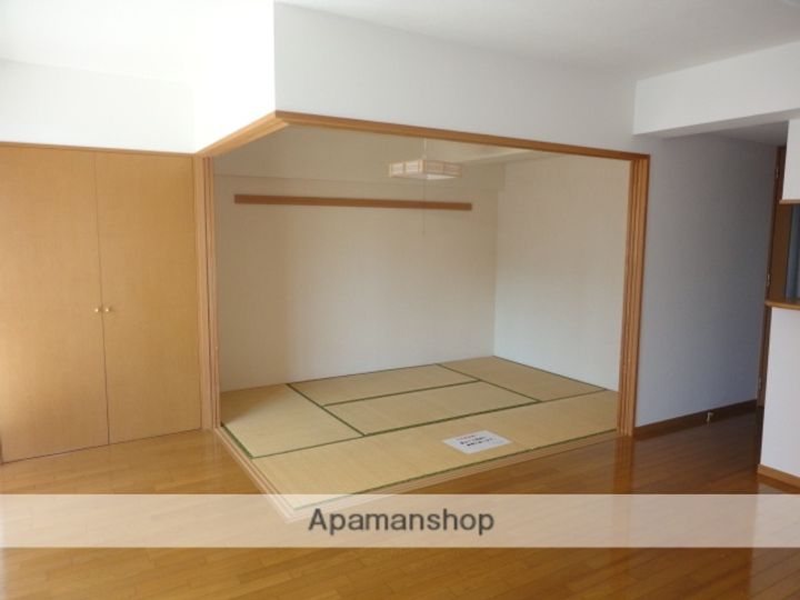 オーパス・ワンの内装