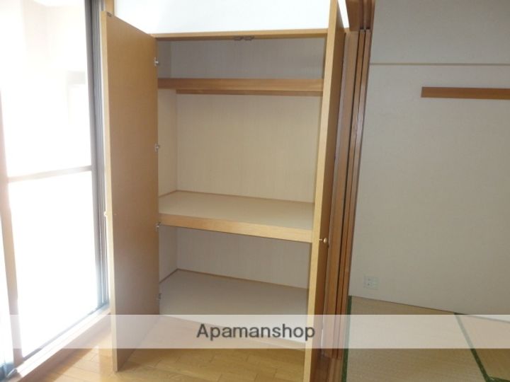 オーパス・ワンの内装