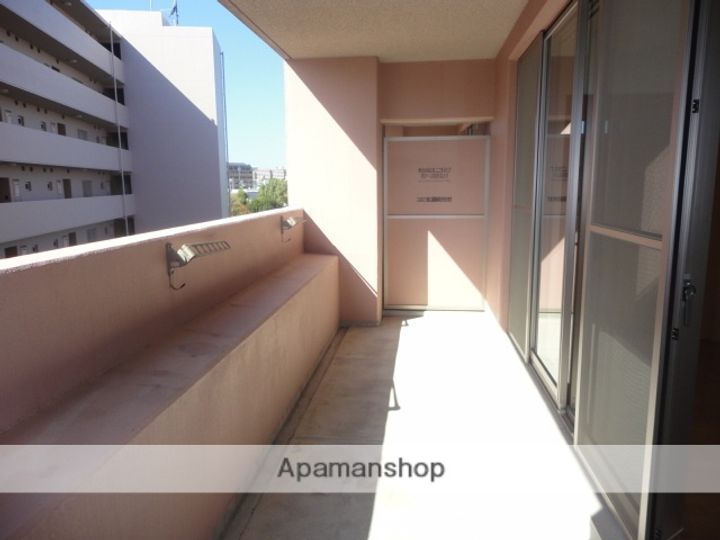 オーパス・ワンのその他画像