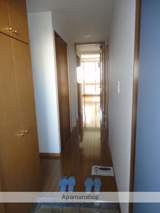 オーパス・ワンの玄関