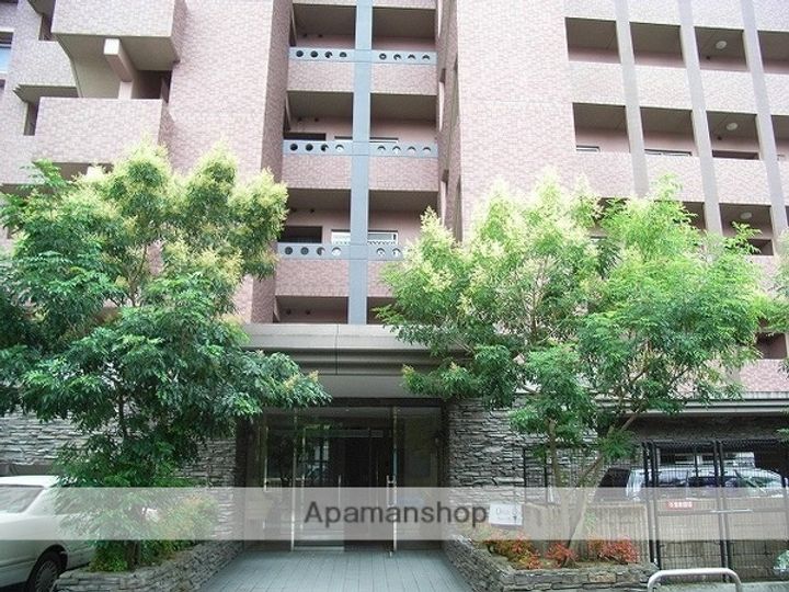 オーパス・ワンの外観