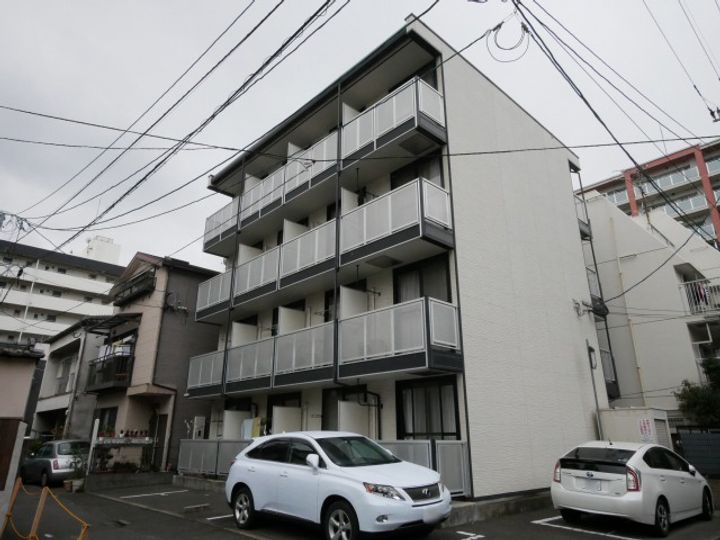 レオパレス椎の実4の外観