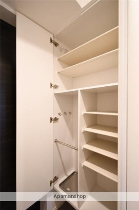 RJRプレシア高砂の内装