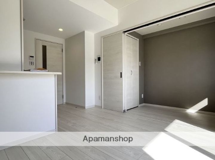 MODERN PALAZZO博多PRECIOUSの居間