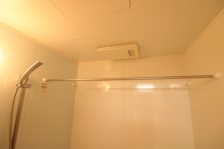 DーROOM中尾 弐番館の風呂
