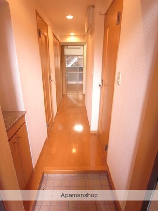 CAVANA天神の玄関