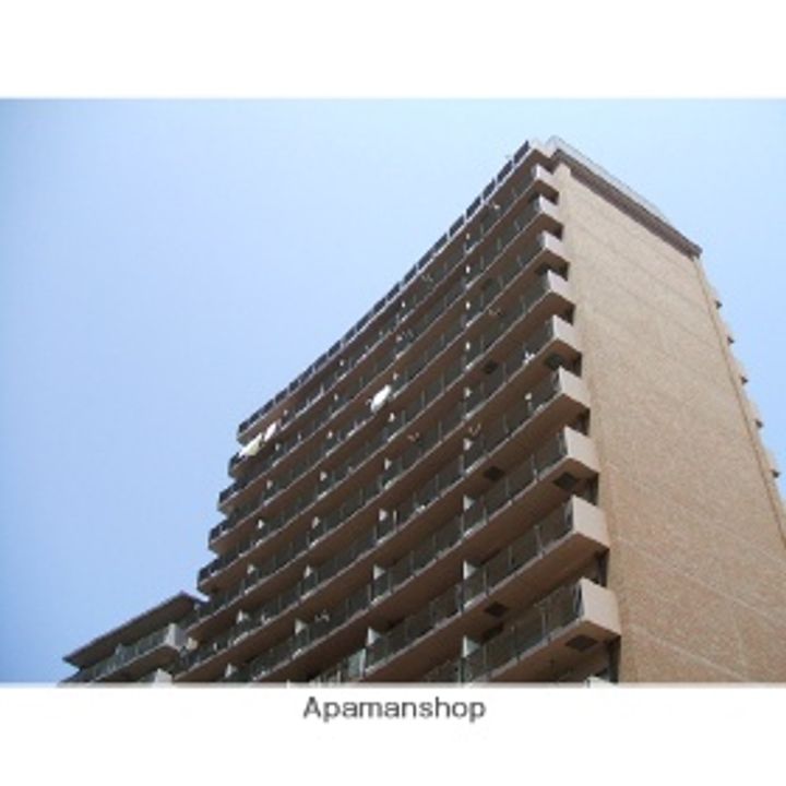 アーバンハイツ住乃江の外観