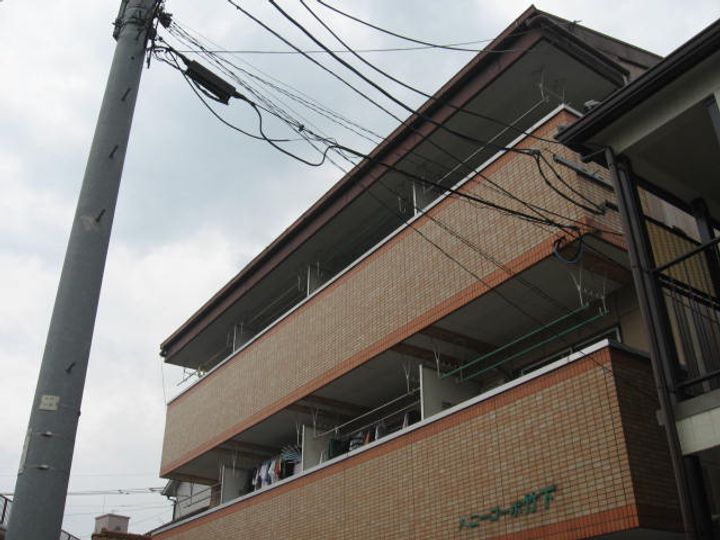 ハニーコーポ竹下の外観