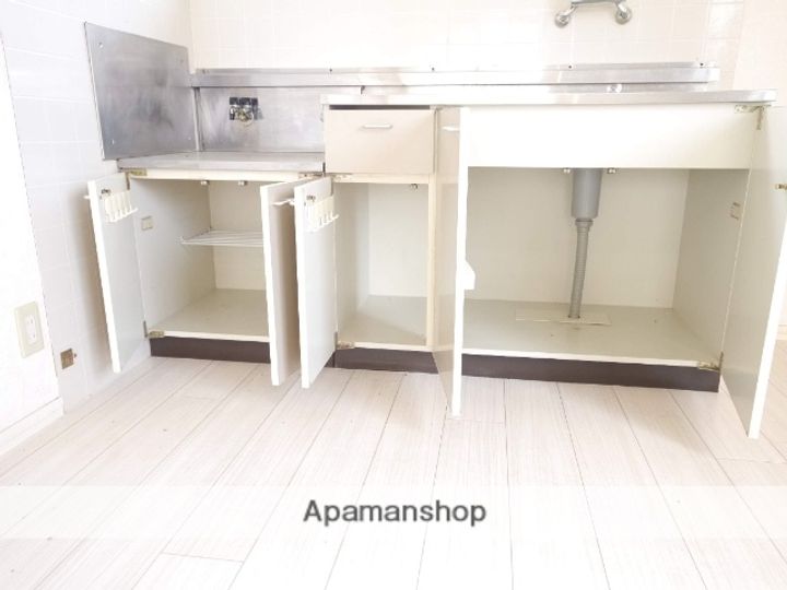 センダ・ハイツ・ハナセ201の内装