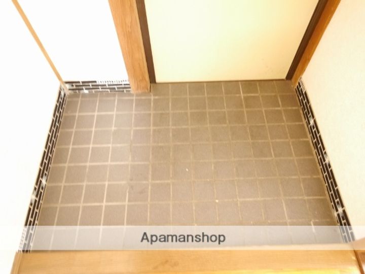 コーポ道美5の玄関