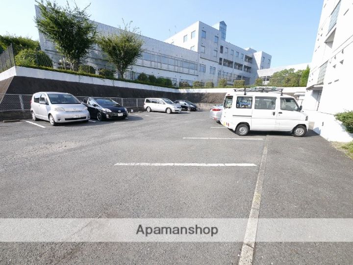 福岡県飯塚市横田の賃貸マンションの外観